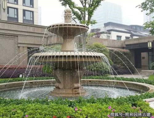 福建石雕水缽噴泉 凝固的流水，永恒的藝術(shù)